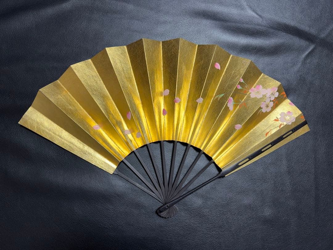 扇子　33.5cm 十松屋福井扇舗　金　桜　松葉　片面違い　仕舞扇　能楽　着物