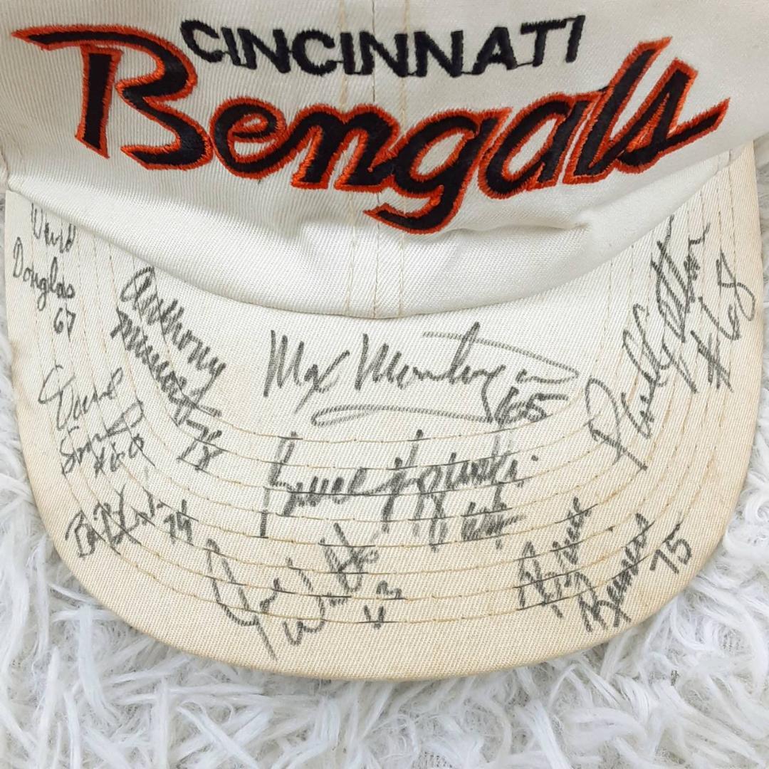 希少◎NFL シンシナティベンガルズ サイン入りキャップ ヴィンテージ 観賞用