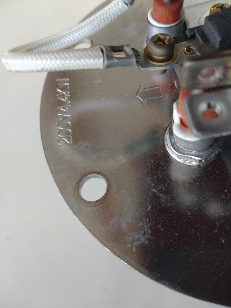 電気温水器　ヒーター　200V　4.4kw　SJHI19X（中古品）