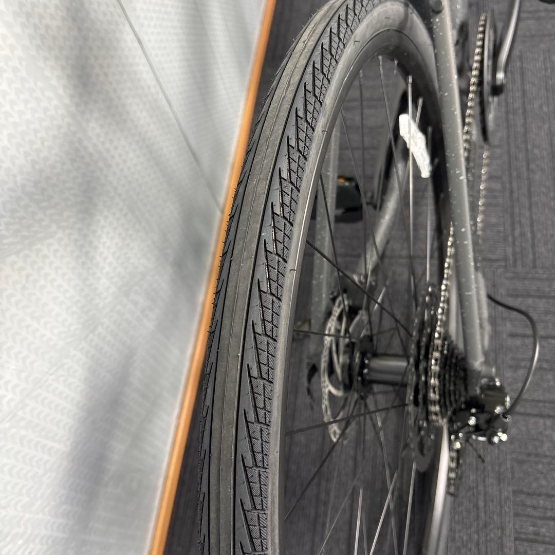 TREK クロスバイク マットブラック FX2新車。1月末迄出品！