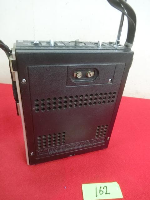 162：SONY ICF-5500　ソニー　ラジオ　ジャンク