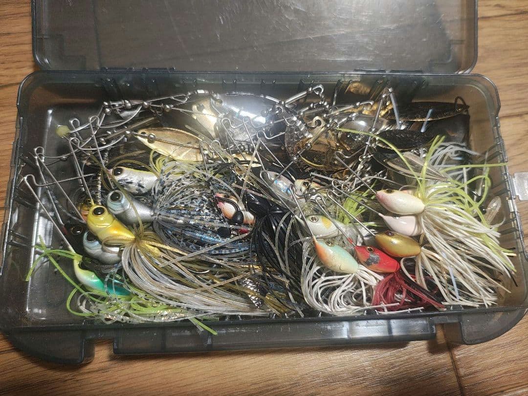 ●バス釣りルアー大量■プラグ＆ワーム■まとめ売り■引退セット■大量！■初心者