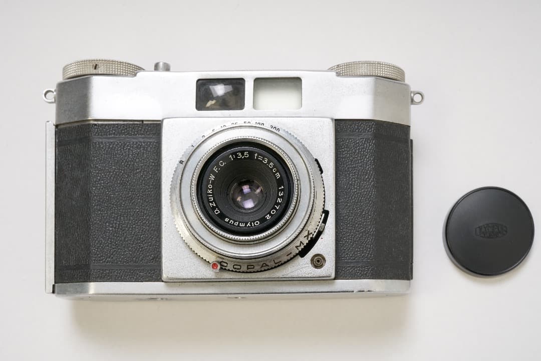 オリンパス　ワイド（OLYMPUS WIDE）オールドカメラ　1955年9月発売