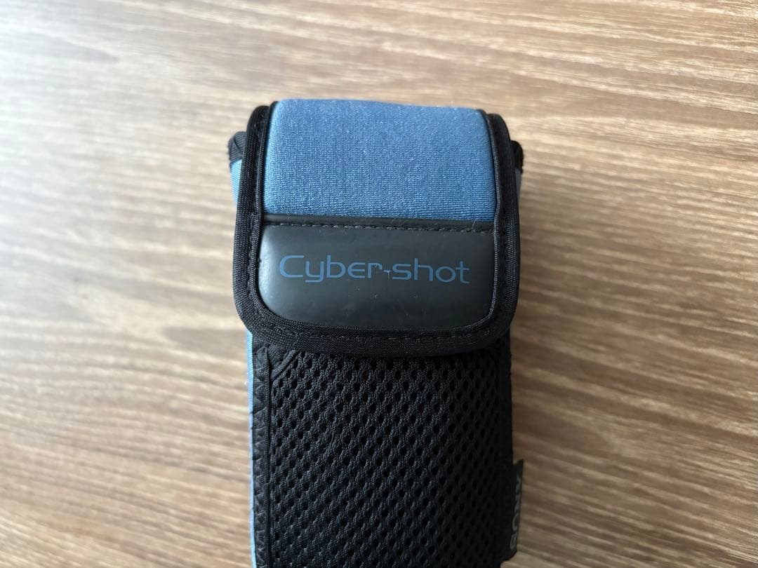 Sony Cyber-shot 4.0メガピクセル デジタルカメラ