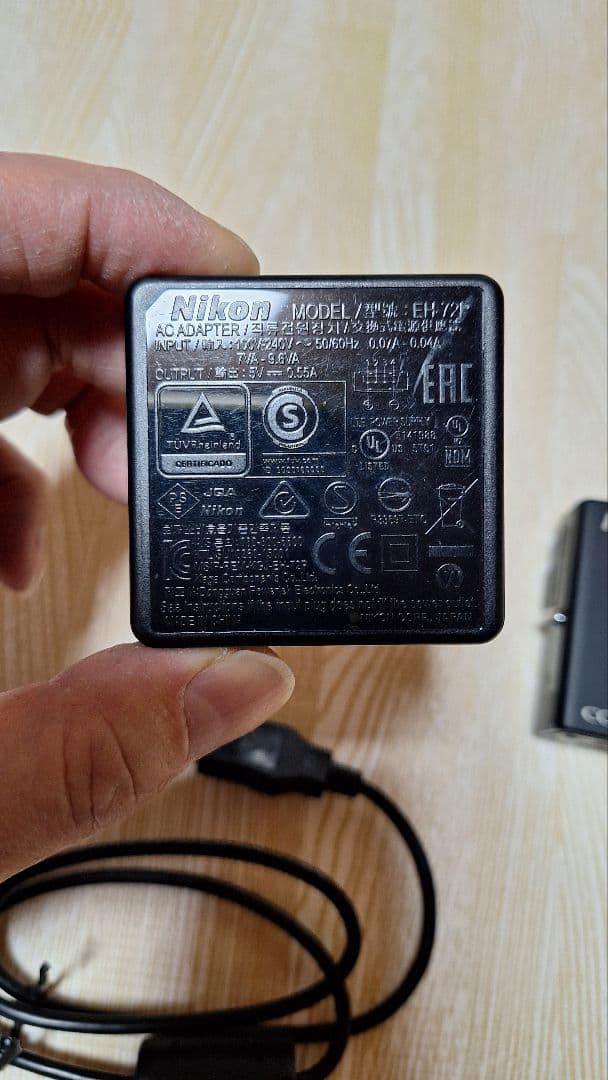 Nikon COOLPIX S8200　ブラックア　美品！