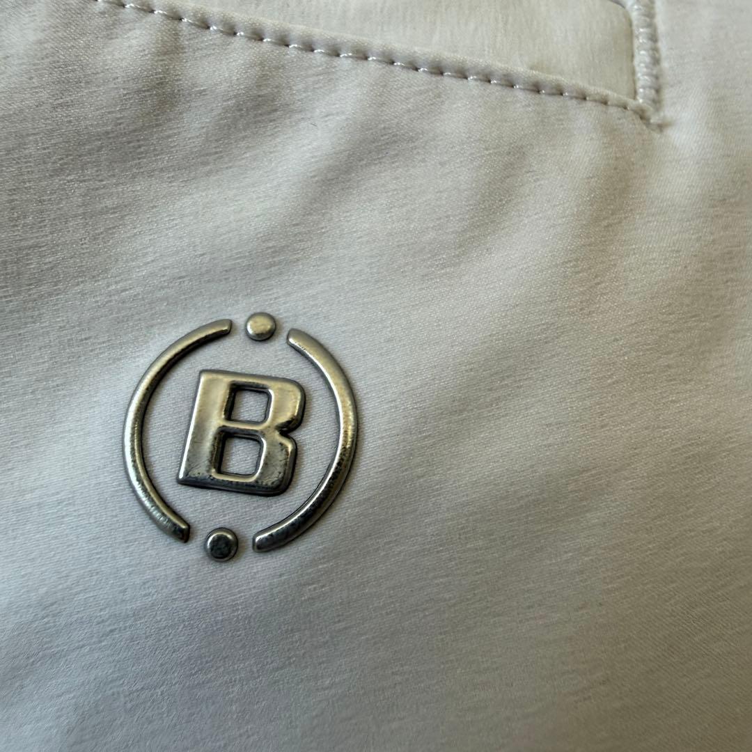 極美品　ブリーフィングゴルフ　パンツ　白　ロゴ入り　M〜L相当　ホワイト