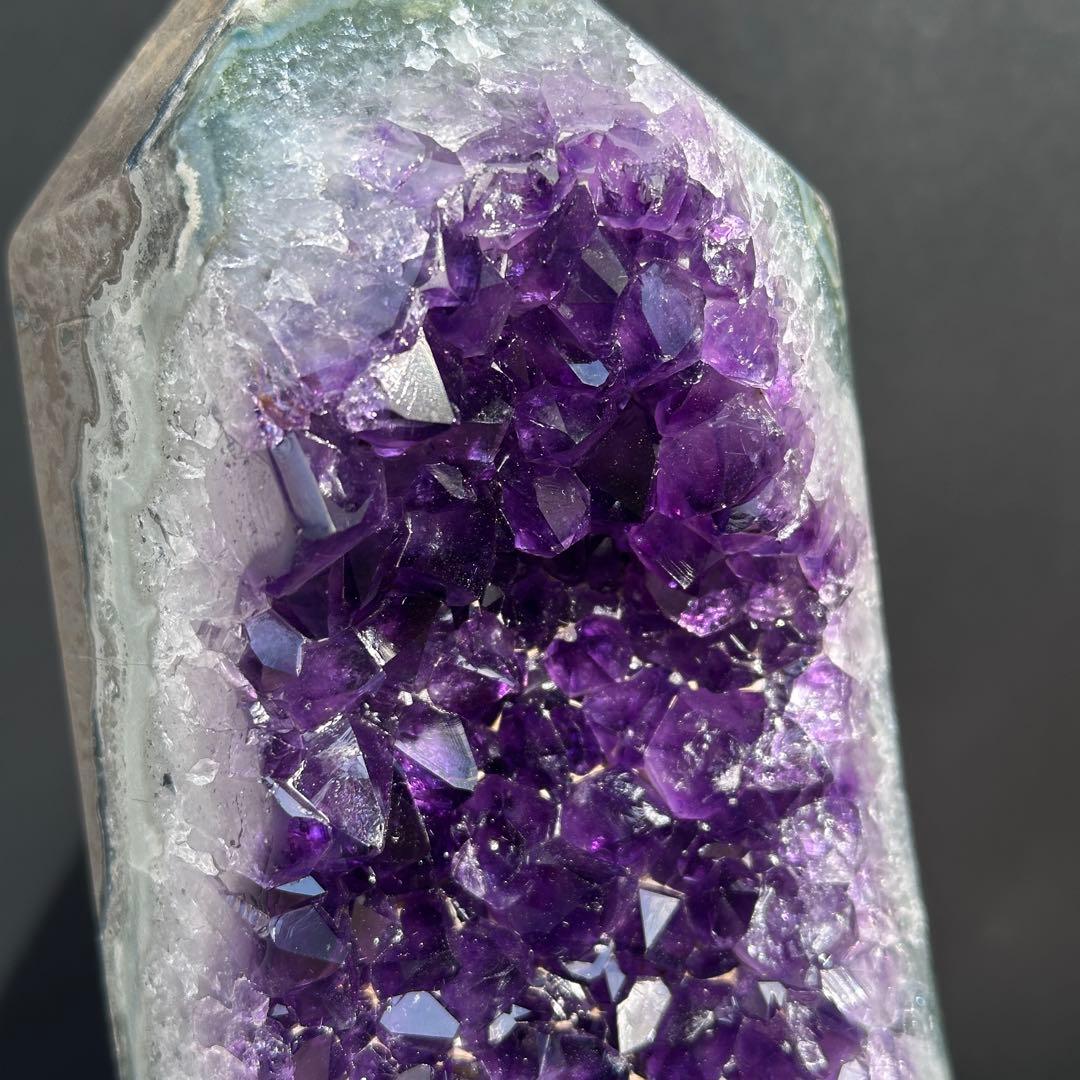 天然石アメジストのポイント　置物G.61