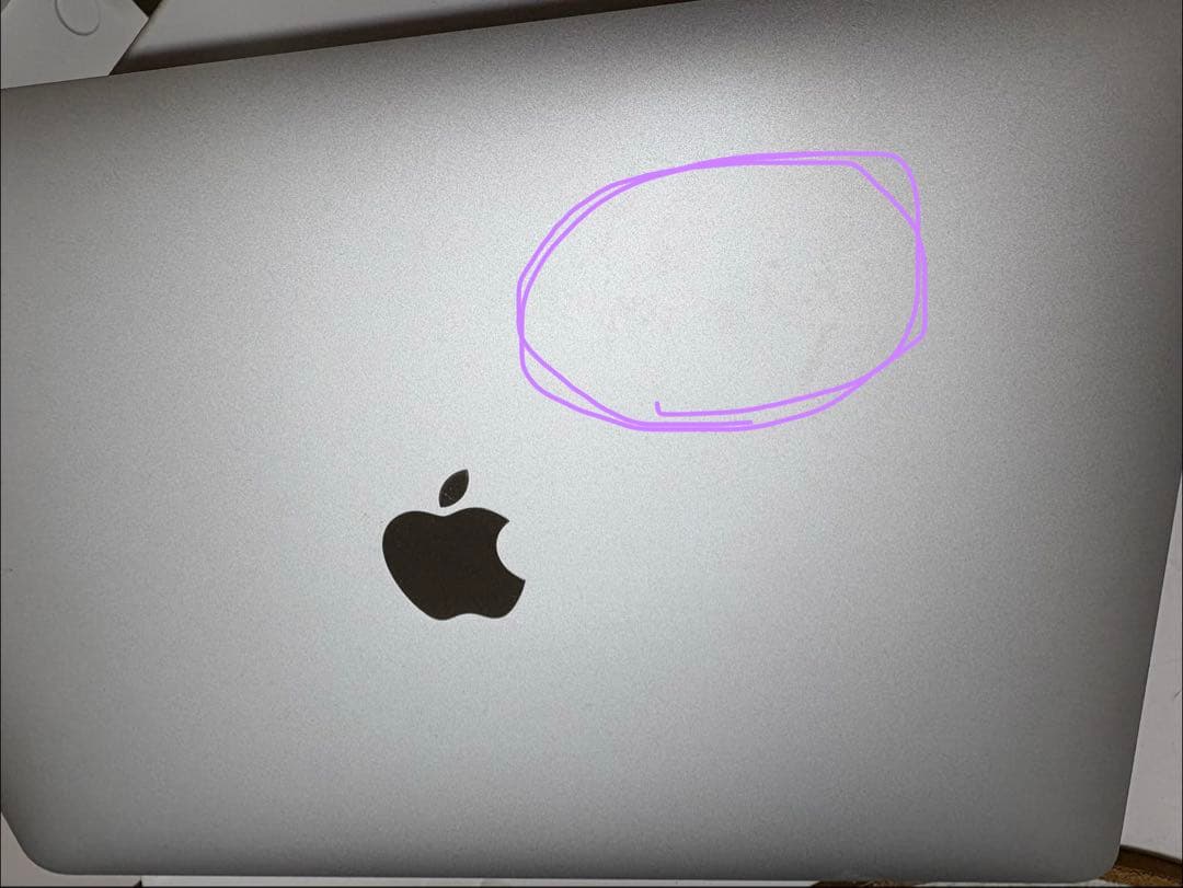 Apple MacBook Pro マウス付き