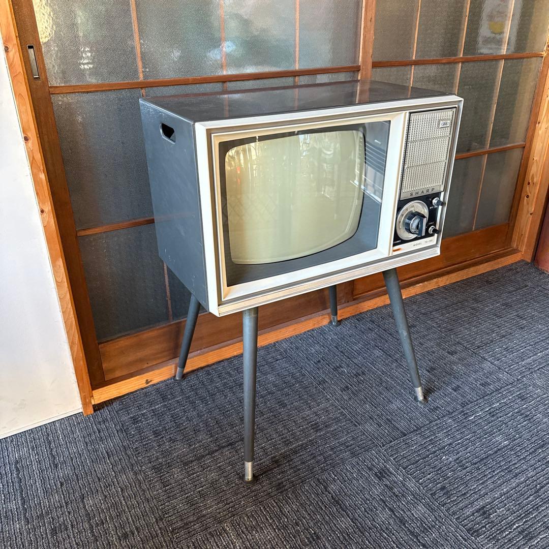 真空管　白黒テレビ　昭和レトロ アンティーク