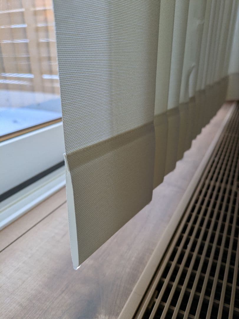 タチカワ バーチカルブラインド