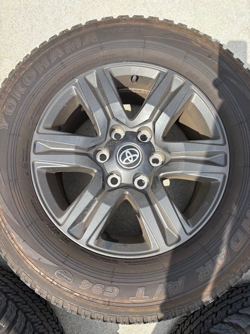 ハイラックス 純正　ホイールセット　265/65r17