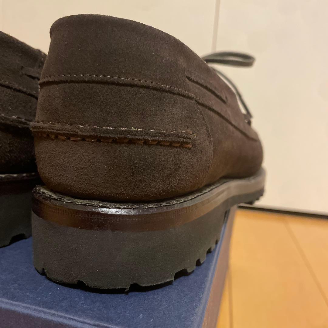 靴 Jalan Sriwijawa 99038 18045