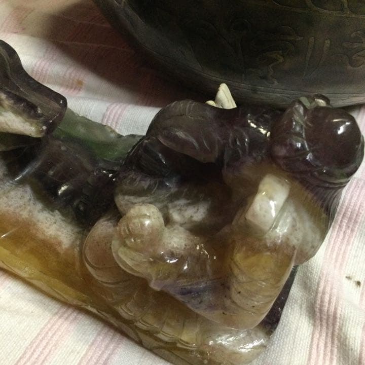 ガネーシャ　シヴァ　リンガム　ネズミ　ラドゥー　の　石