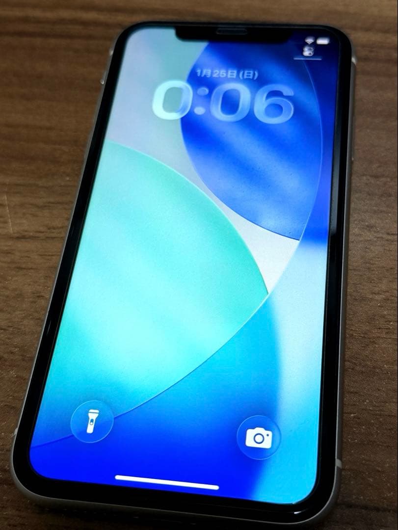 iPhone 11 ホワイト 64GB SIMフリー