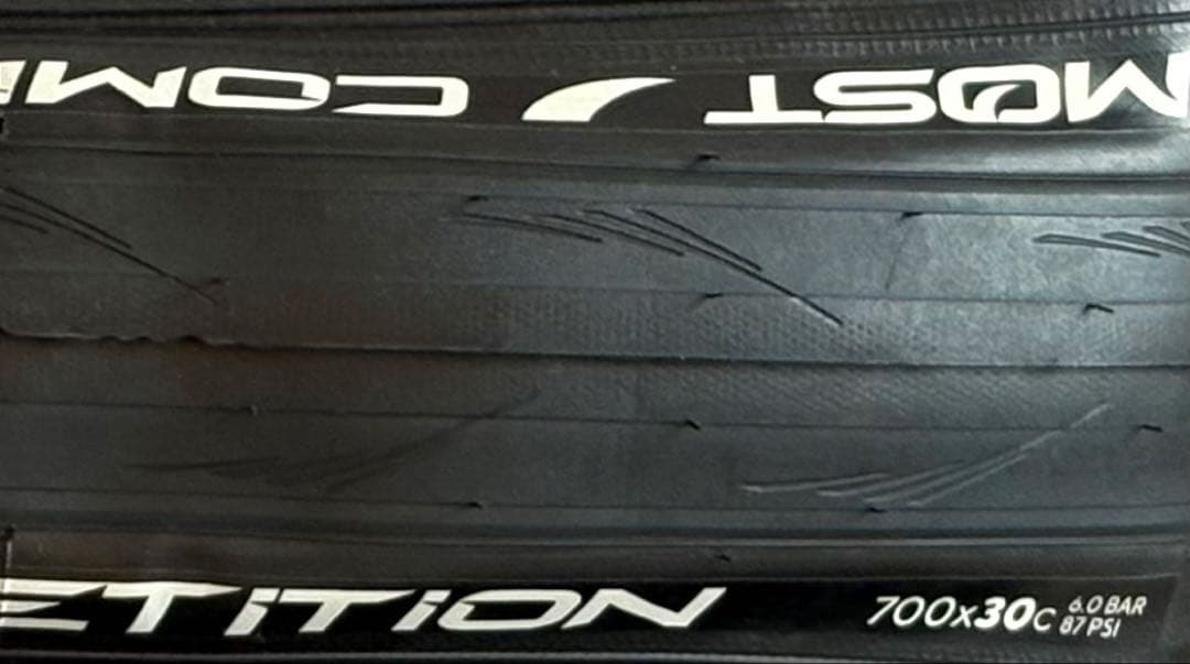 ピナレロ MOST COMPETITION 700x30C 2本セット