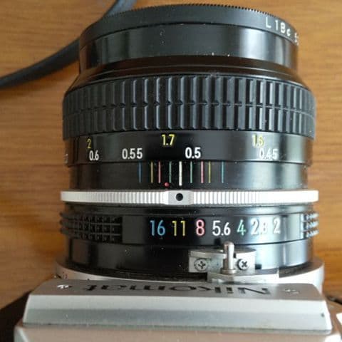 Nikon フィルムカメラ 希少  三脚付き アンティーク
