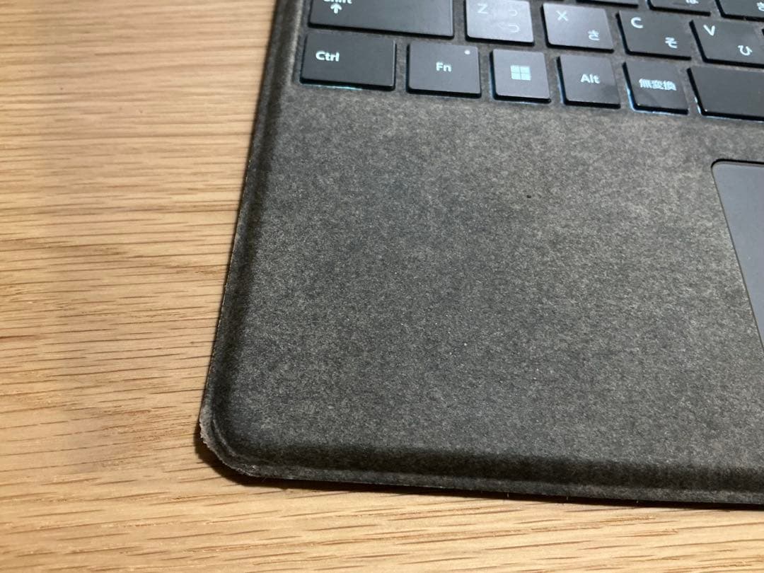 surface pro8 i5モデル　RAM8GB メモリ256GB