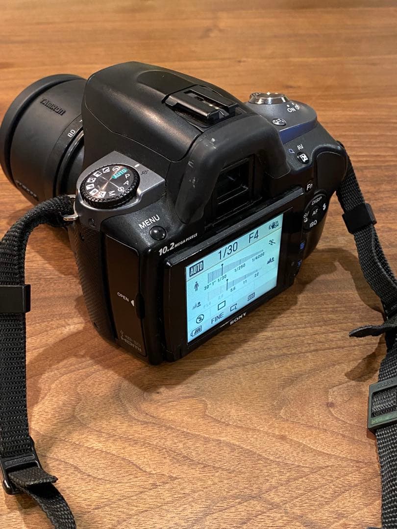 Sony α330 デジタル一眼　タムロン28-80 70-300 2本レンズ付