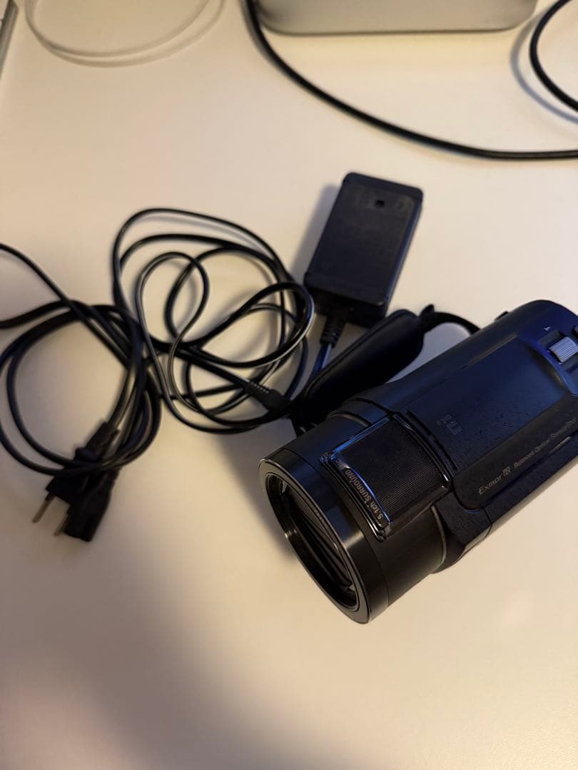 SONYデジタル４KビデオカメラFDR-AX40