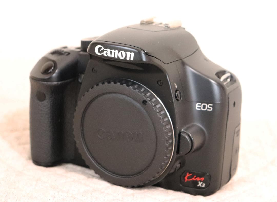 【※ジャンク品※】Canon EOS Kiss X2 デジタル一眼レフ カメラ