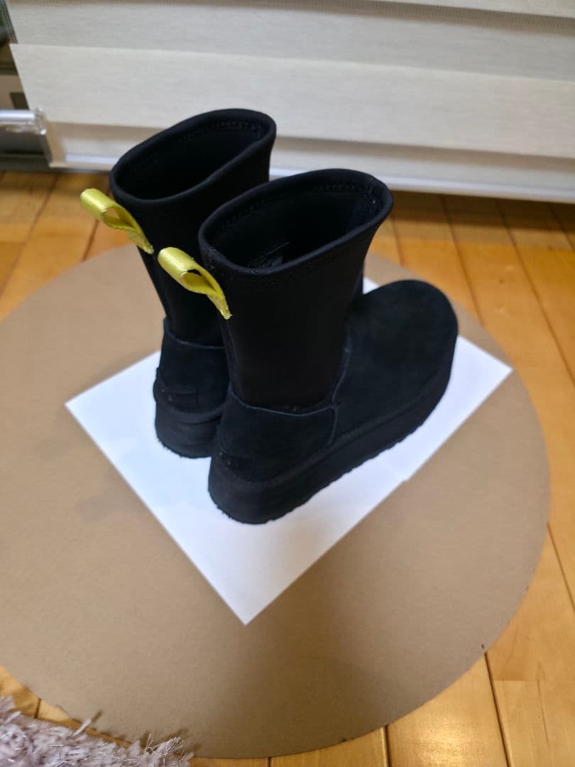 UGG ブラック ムートンブーツ 厚底