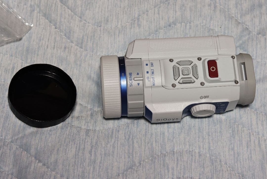 SiOnyx Aurora Sport　デジタルナイトビジョンカメラ
