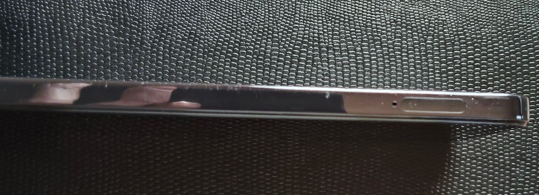 OPPO A3 5G本体＋保護フィルム＋ケース