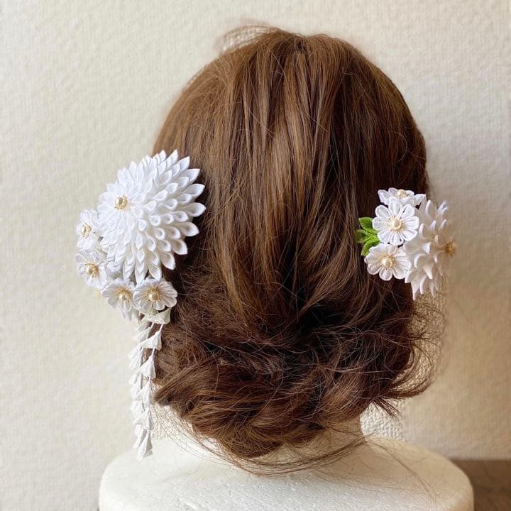 霜華【しもばな】つまみ細工の髪飾り