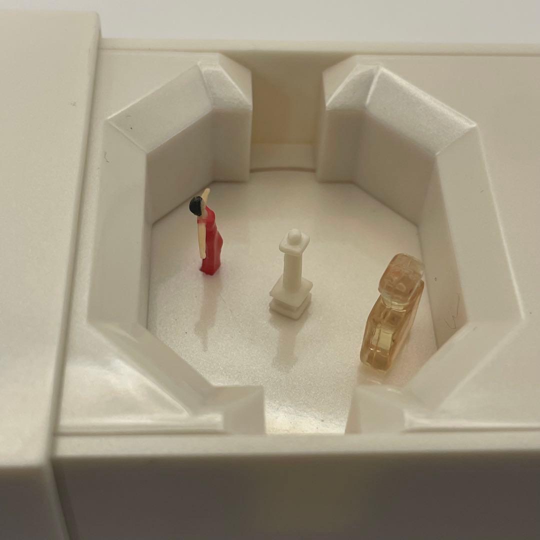 新品未使用品 ♡CHANEL✨ ノベルティ ココマドモアゼル オルゴール 不動