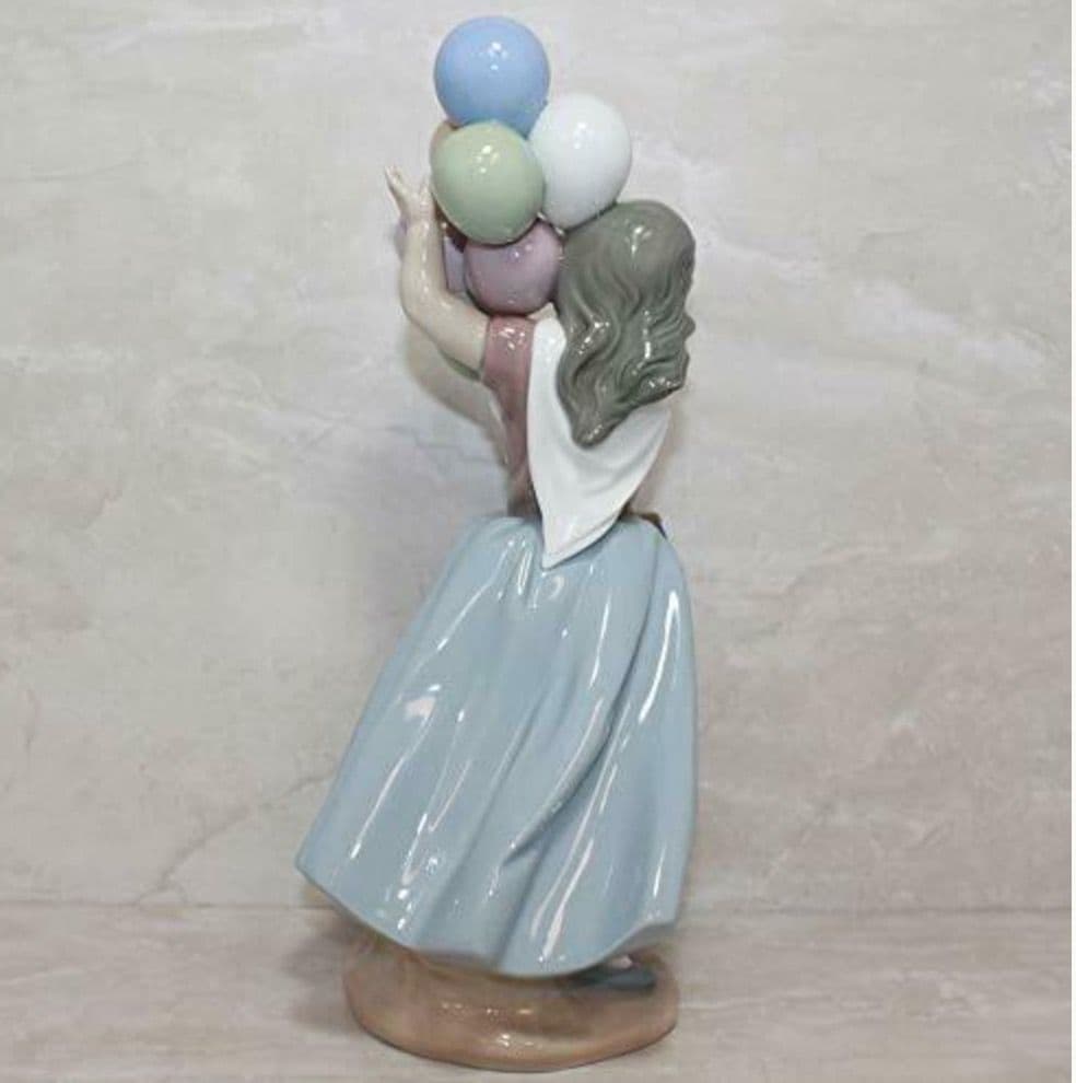 リヤドロ　5141 バルーンセラー　置物　LLADRO