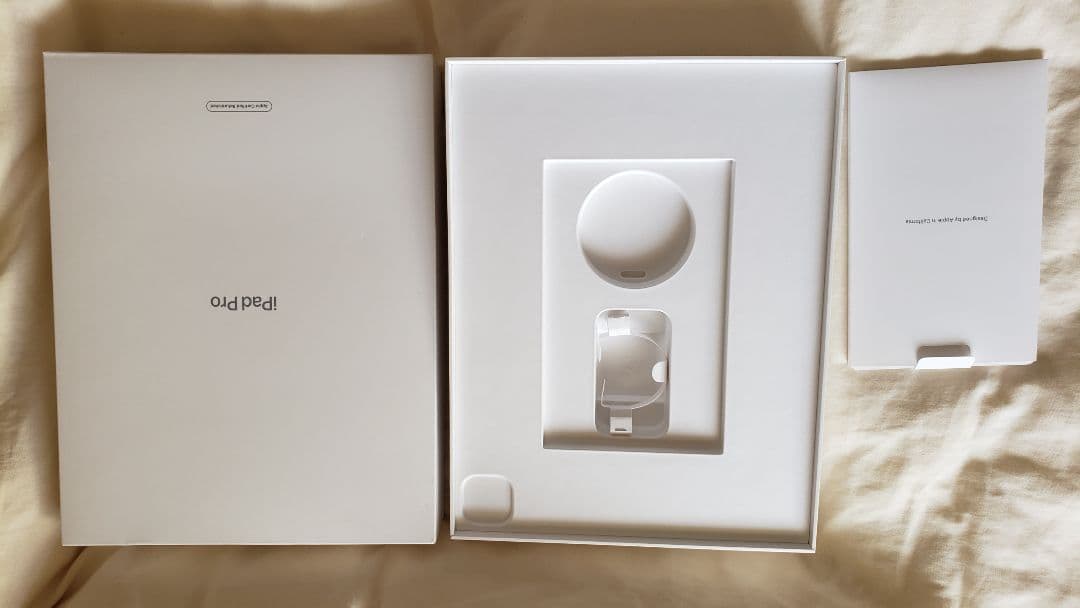 iPad Pro 12.9インチ（第4世代、256GB 、アップルペンシルつき）