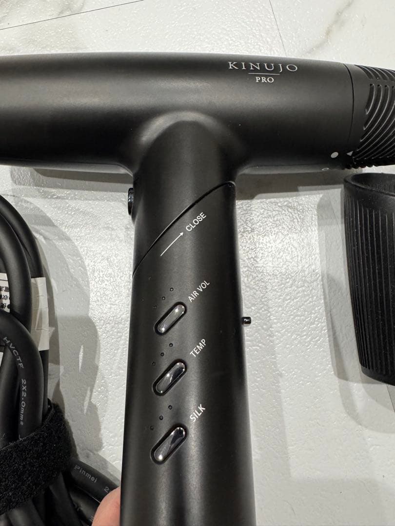絹女 きぬじょ KINUJO PRO ヘアドライヤー