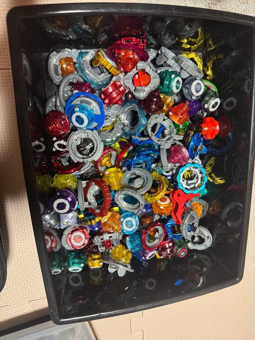 ベイブレードバースト引退品 値下げ可能