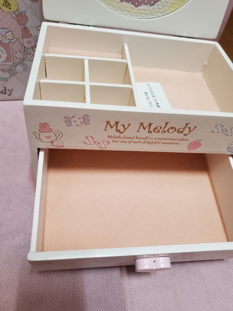 レア　　マイメロ　木製アクセサリーケース