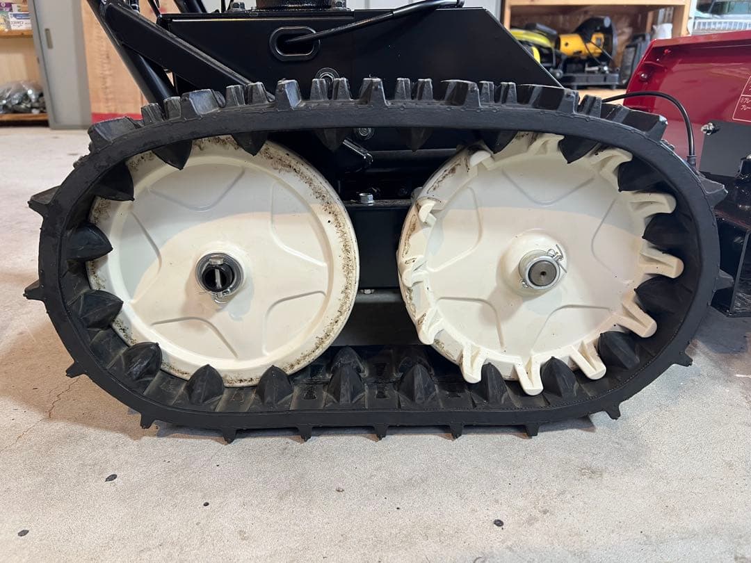 ホンダ 除雪機 赤 キャタピラ式