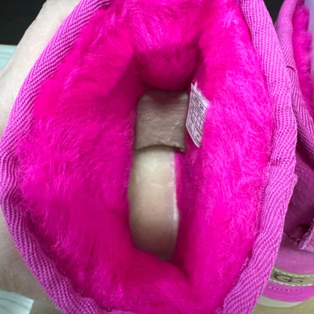 UGG W CLASSIC MINI II　ROCKROSEピンク【新品未使用】