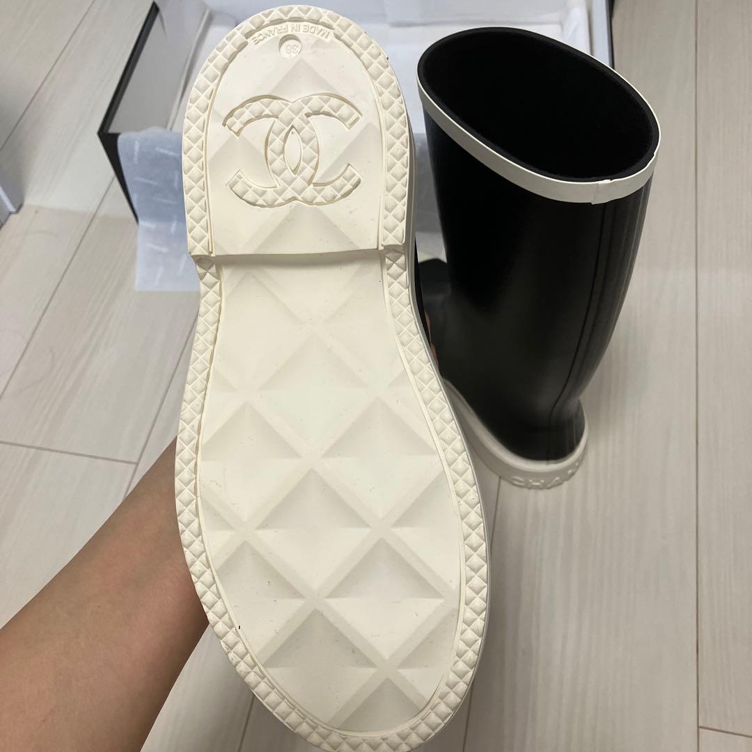 CHANEL レインブーツ　38サイズ　2026Ｃ