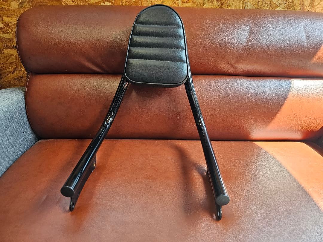 --xページ--YAMAHA BOLT スリップオンマフラー/バックレスト