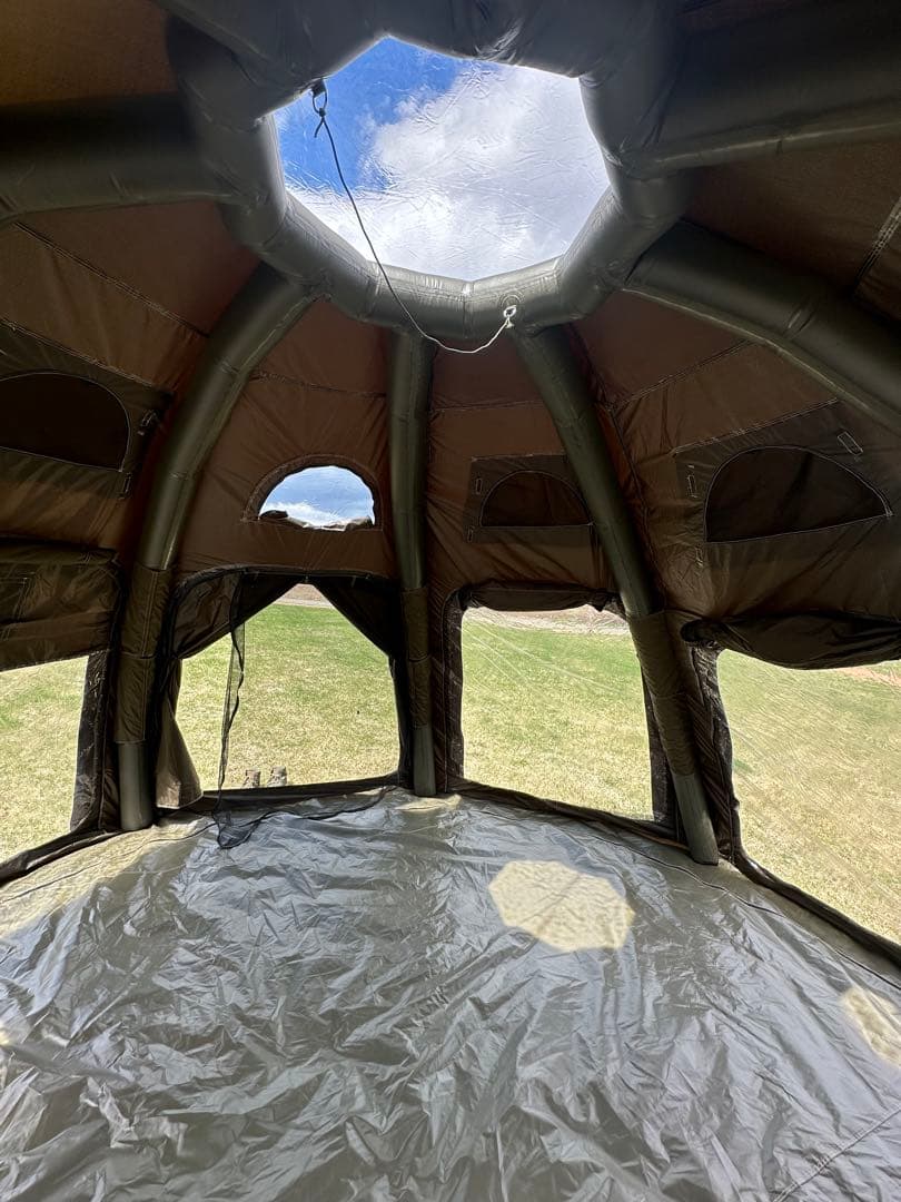 インフレータブル　ドームテント　4〜6人用