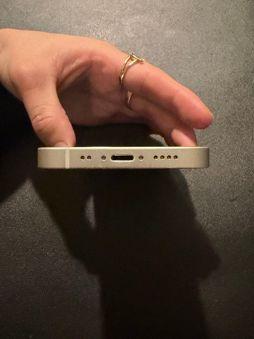 iPhone13mini 美品　バッテリー最大容量82%