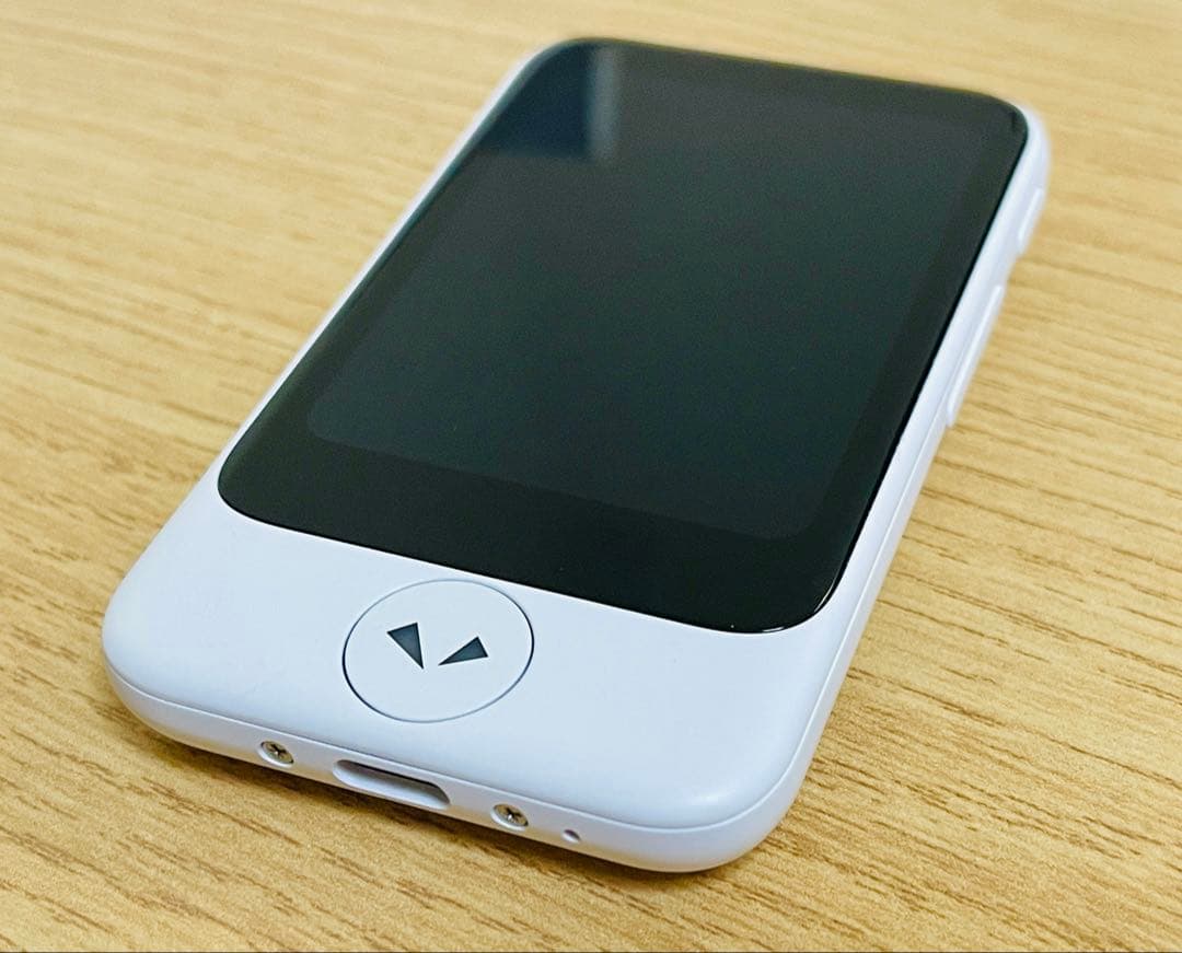 【極美品】POCKETALK（ポケトーク） S2 翻訳機 ホワイト　PTS2-W