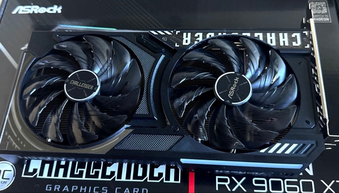 グラフィックボード・グラボ・ビデオカード ASRock Challenger Radeon RX 9060 XT 8GB