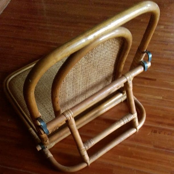 アジアン雑貨　折り畳み座椅子　天然素材　インテリア