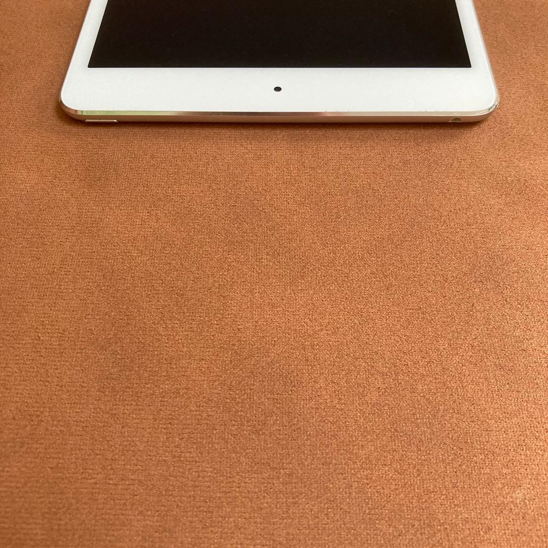 46 極美品新品級☆電池新品☆iPad mini4 第4世代 128GB☆
