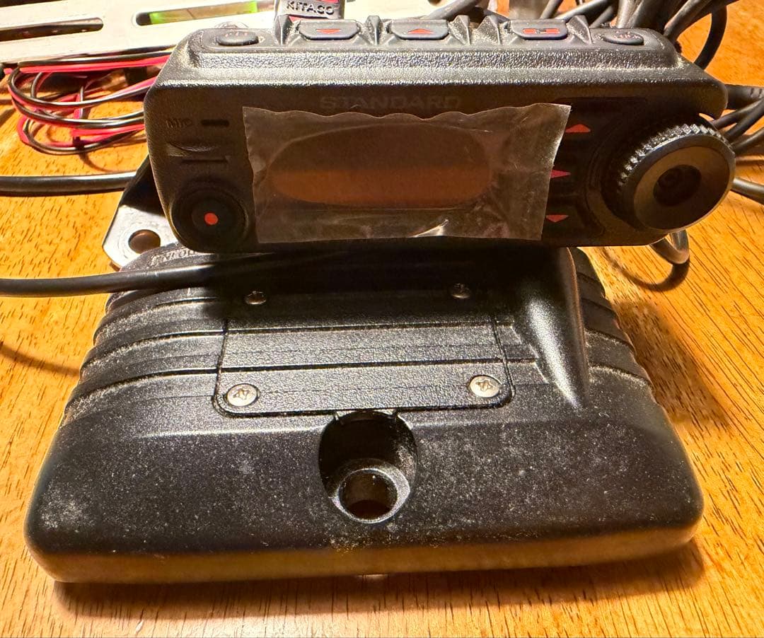 オートバイ用アマチュア無線機　FTM-10S Bluetoothユニット付き