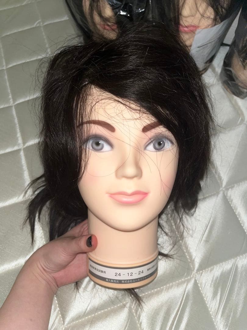 【新品】美容師国家試験用 カットウィッグ 24-12-24 4点セット