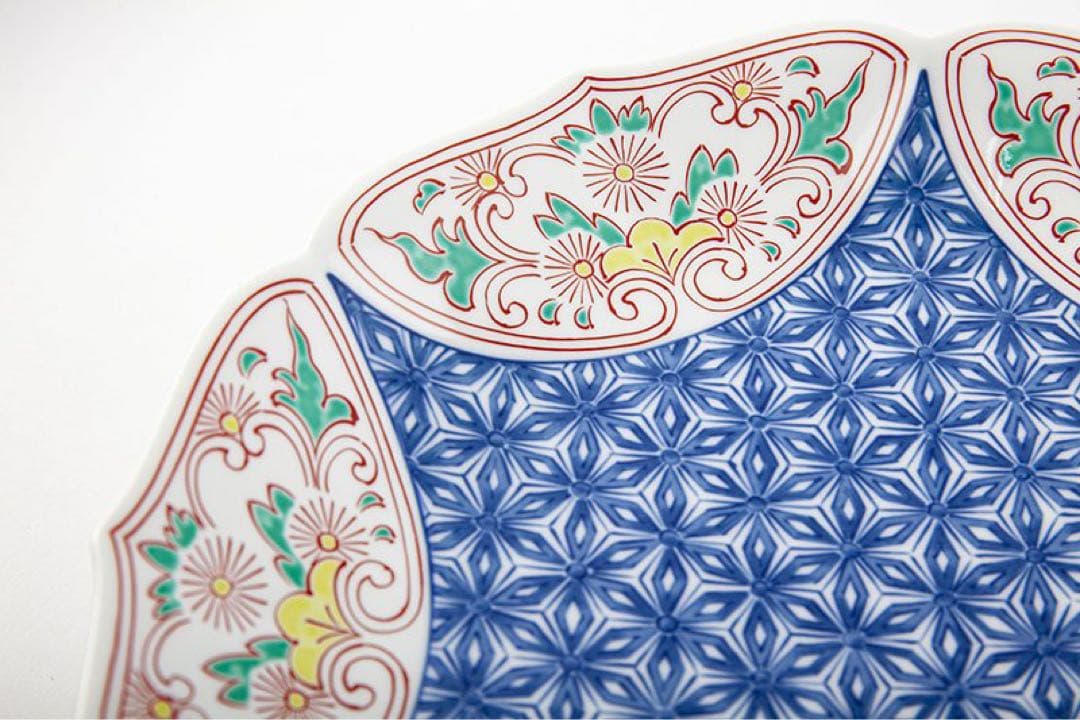 縁起物 新品 有田焼 其泉 盛皿 大皿 色鍋島 麻の葉地紋 桔梗縁