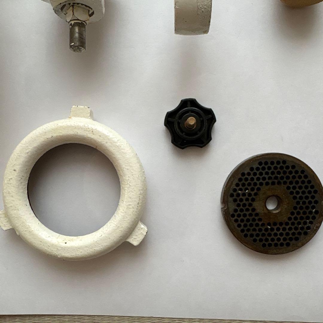 BONNY 手動ミンサー 手廻し式　味噌作り　白　ホワイト