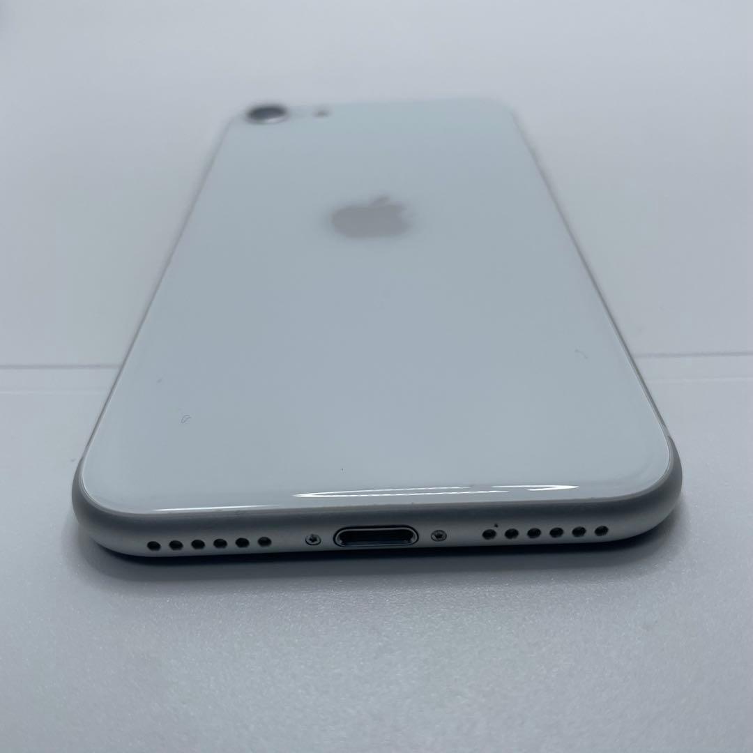 【格安美品】iPhone SE2 64GB simフリー本体 321