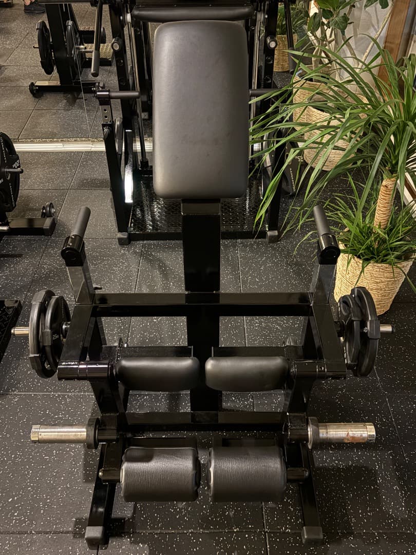 (鍛錬)レグカール　鍛錬マシン